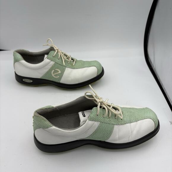 Ecco Golf Sneaker Shoes Womens Size 7.5 38 Spikeless Cleats Green White Low Lace - Picture 7 of 8